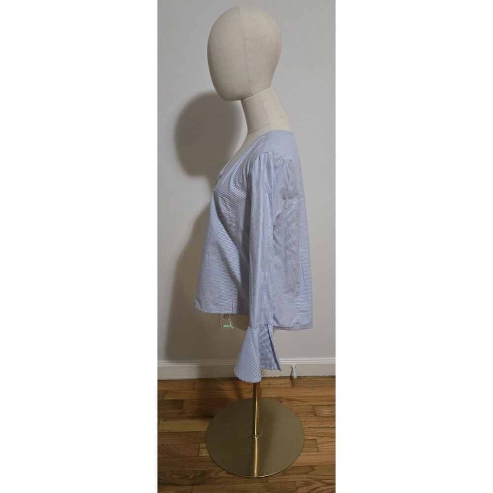 Women's SMALL Flare Sleeve V-Neck Blouse Top Shirt Blue & White Pin Stripes EUC - Picture 4 of 16